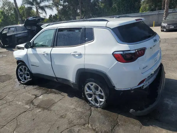 3C4NJDBN5ST525855 2025 JEEP COMPASS - Image 2