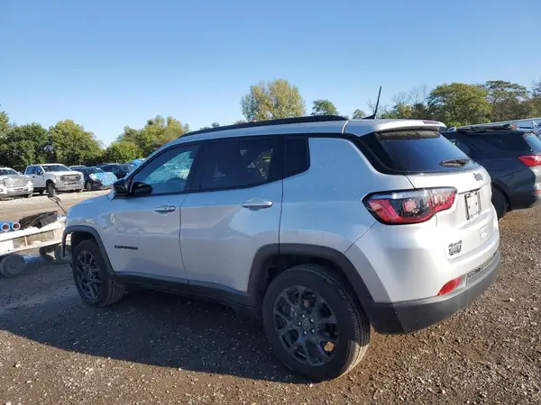 3C4NJDBN5ST532143 2025 JEEP COMPASS - Image 2