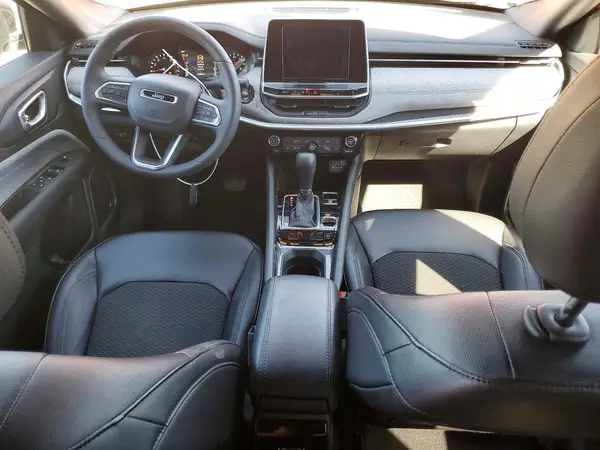 3C4NJDBN5ST547628 2025 JEEP COMPASS - Image 8