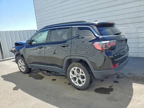 3C4NJDBN5ST550061 2025 JEEP COMPASS - Image 2