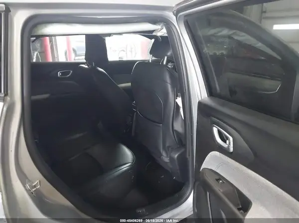3C4NJDBN5ST553574 2025 JEEP COMPASS - Image 8