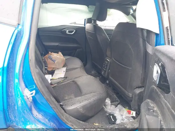 3C4NJDBN5ST559939 2025 JEEP COMPASS - Image 8