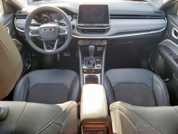 3C4NJDBN5ST562064 2025 JEEP COMPASS - Image 8