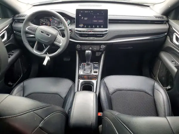 3C4NJDBN5ST568348 2025 JEEP COMPASS - Image 8