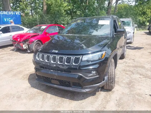 3C4NJDBN5ST569709 2025 JEEP COMPASS - Image 2