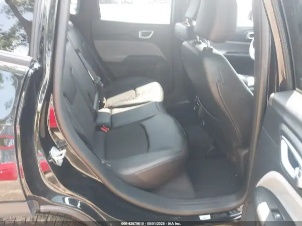 3C4NJDBN5ST569709 2025 JEEP COMPASS - Image 8