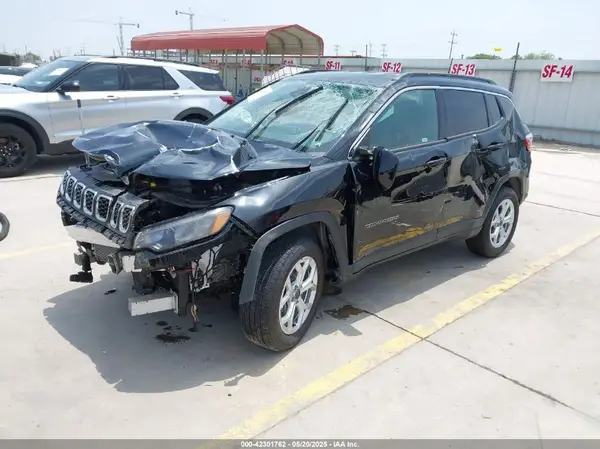 3C4NJDBN5ST577602 2025 JEEP COMPASS - Image 2
