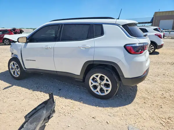 3C4NJDBN5ST602207 2025 JEEP COMPASS - Image 2