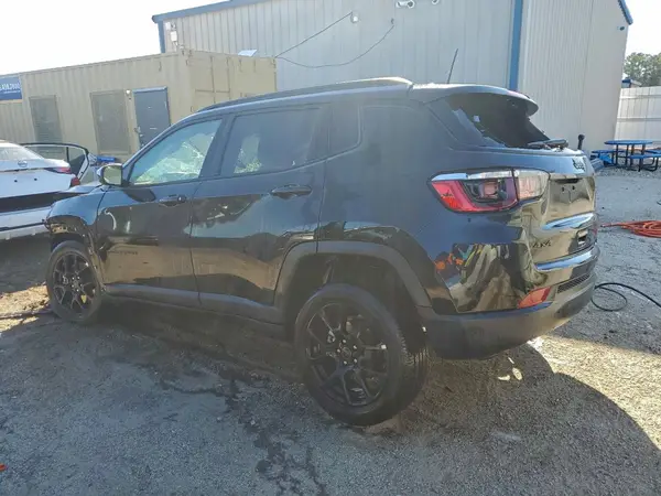 3C4NJDBN5ST617922 2025 JEEP COMPASS - Image 2
