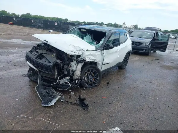 3C4NJDBN6PT500583 2023 JEEP COMPASS - Image 2