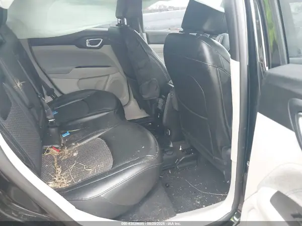 3C4NJDBN6PT534412 2023 JEEP COMPASS - Image 8