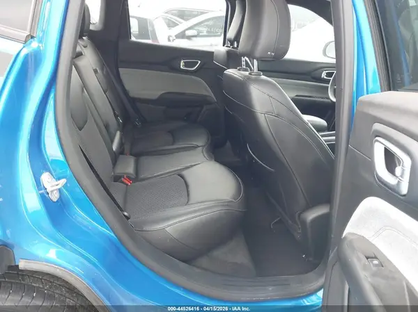 3C4NJDBN6PT537651 2023 JEEP COMPASS - Image 8