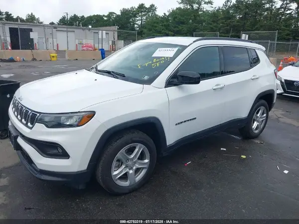 3C4NJDBN6PT538864 2023 JEEP COMPASS - Image 2