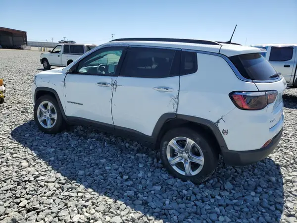 3C4NJDBN6PT551324 2023 JEEP COMPASS - Image 2