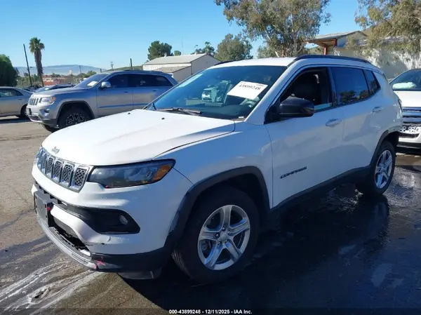 3C4NJDBN6PT561934 2023 JEEP COMPASS - Image 2