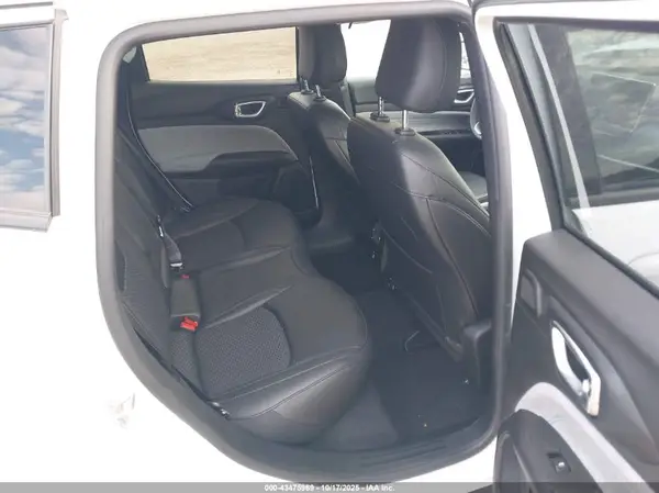 3C4NJDBN6RT104883 2024 JEEP COMPASS - Image 8