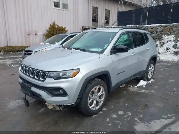 3C4NJDBN6RT107198 2024 JEEP COMPASS - Image 2