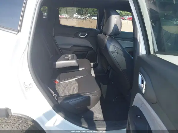 3C4NJDBN6RT109727 2024 JEEP COMPASS - Image 8