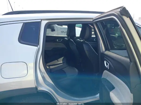 3C4NJDBN6RT119349 2024 JEEP COMPASS - Image 8