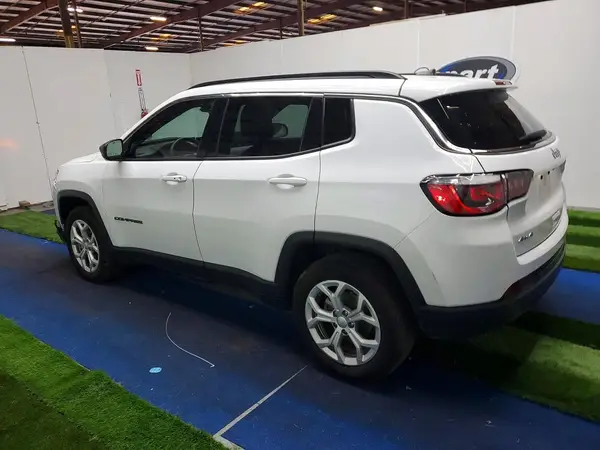3C4NJDBN6RT119576 2024 JEEP COMPASS - Image 2