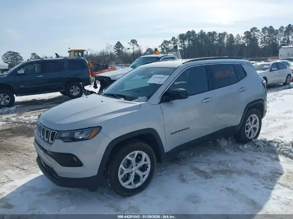 3C4NJDBN6RT119612 2024 JEEP COMPASS - Image 2