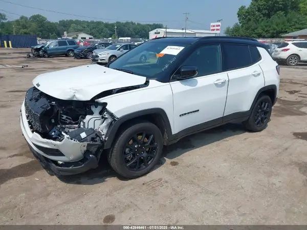 3C4NJDBN6RT122655 2024 JEEP COMPASS - Image 2