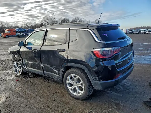 3C4NJDBN6RT138743 2024 JEEP COMPASS - Image 2