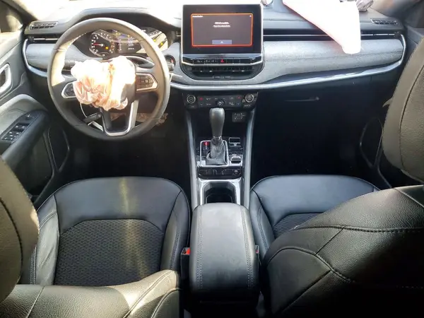 3C4NJDBN6RT152867 2024 JEEP COMPASS - Image 8