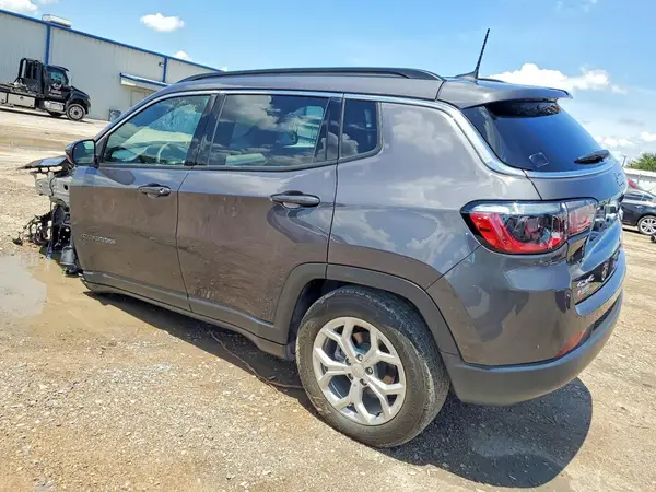 3C4NJDBN6RT173878 2024 JEEP COMPASS - Image 2