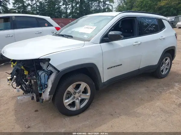 3C4NJDBN6RT591647 2024 JEEP COMPASS - Image 2