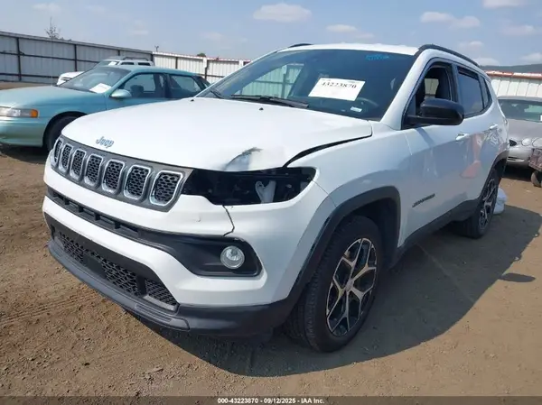 3C4NJDBN6RT605143 2024 JEEP COMPASS - Image 2
