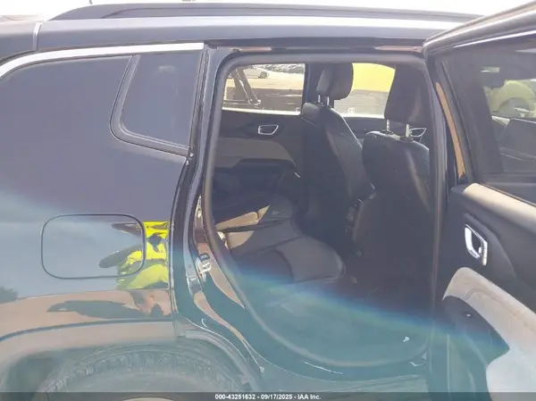 3C4NJDBN6RT606180 2024 JEEP COMPASS - Image 8