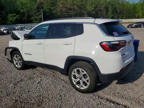 3C4NJDBN6ST517909 2025 JEEP COMPASS - Image 2