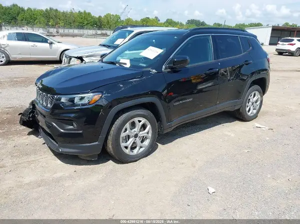 3C4NJDBN6ST518638 2025 JEEP COMPASS - Image 2