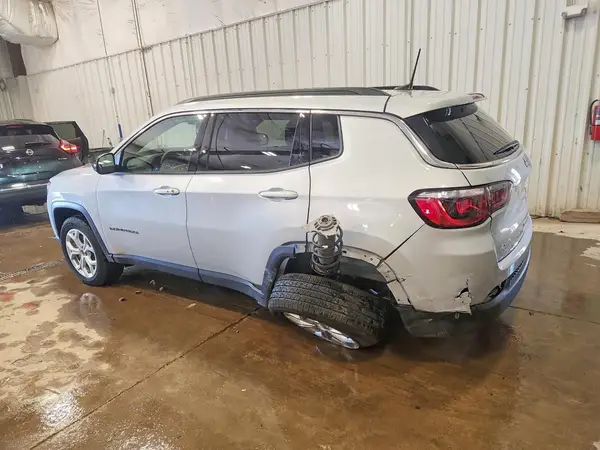 3C4NJDBN6ST520714 2025 JEEP COMPASS - Image 2