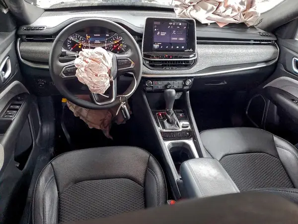 3C4NJDBN6ST523354 2025 JEEP COMPASS - Image 8