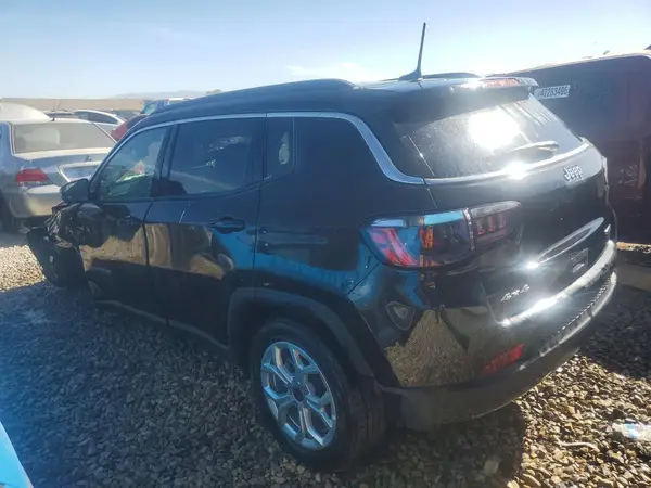 3C4NJDBN6ST547105 2025 JEEP COMPASS - Image 2