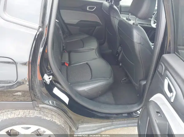 3C4NJDBN6ST549095 2025 JEEP COMPASS - Image 8