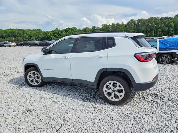 3C4NJDBN6ST554443 2025 JEEP COMPASS - Image 2