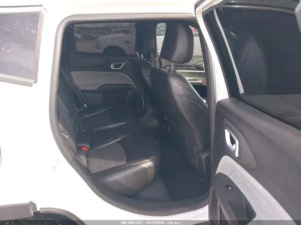 3C4NJDBN6ST568682 2025 JEEP COMPASS - Image 8