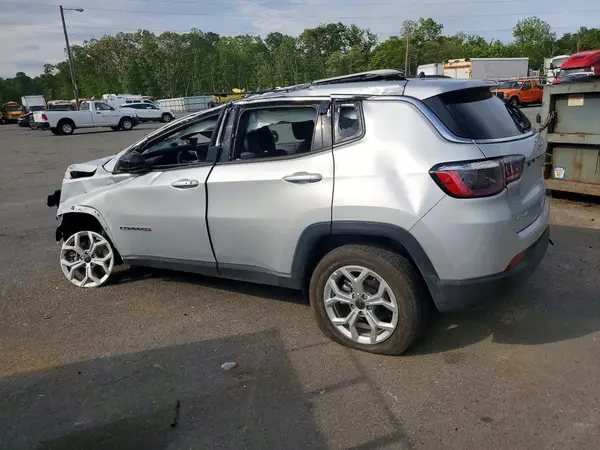 3C4NJDBN6ST592951 2025 JEEP COMPASS - Image 2
