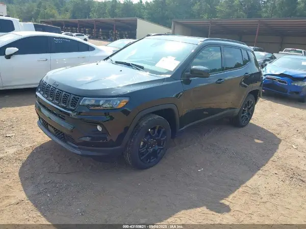 3C4NJDBN6ST594084 2025 JEEP COMPASS - Image 2