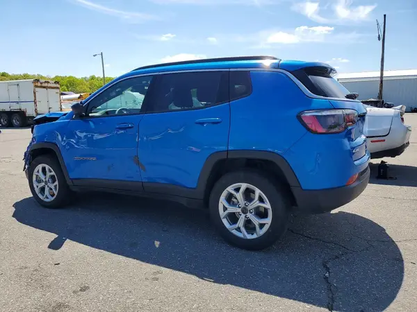 3C4NJDBN6ST603642 2025 JEEP COMPASS - Image 2