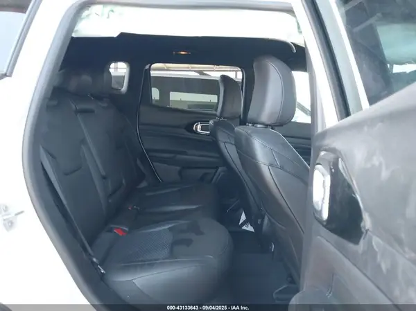 3C4NJDBN6ST610073 2025 JEEP COMPASS - Image 8