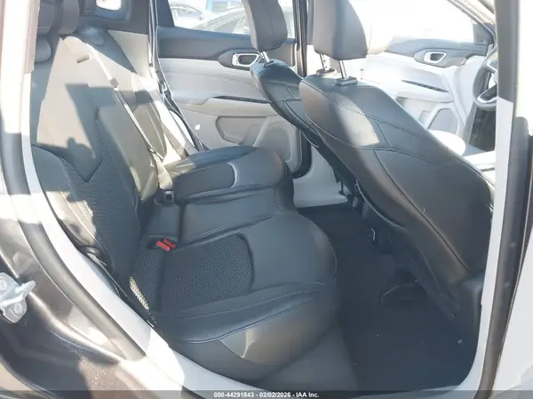 3C4NJDBN7PT513603 2023 JEEP COMPASS - Image 8