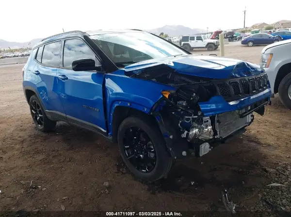 3C4NJDBN7PT513648 2023 JEEP COMPASS - Image 1