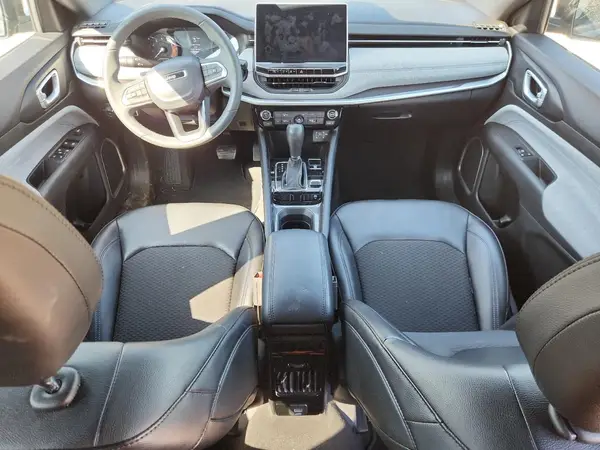 3C4NJDBN7PT516985 2023 JEEP COMPASS - Image 8