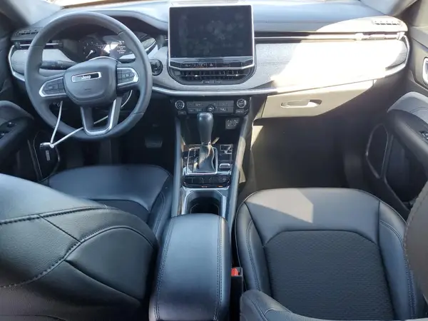 3C4NJDBN7PT518977 2023 JEEP COMPASS - Image 8