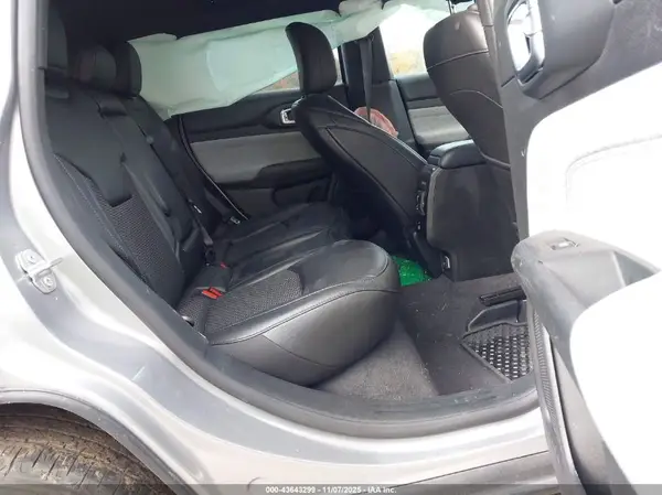 3C4NJDBN7PT527453 2023 JEEP COMPASS - Image 8