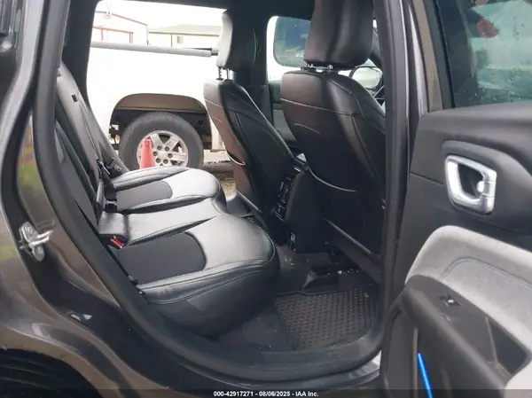 3C4NJDBN7PT529039 2023 JEEP COMPASS - Image 8